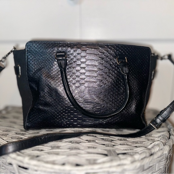 COACH BLAKE Carryall Exotic Python Embossed Black Purse/Shoulder Bag - Picture 4 of 11